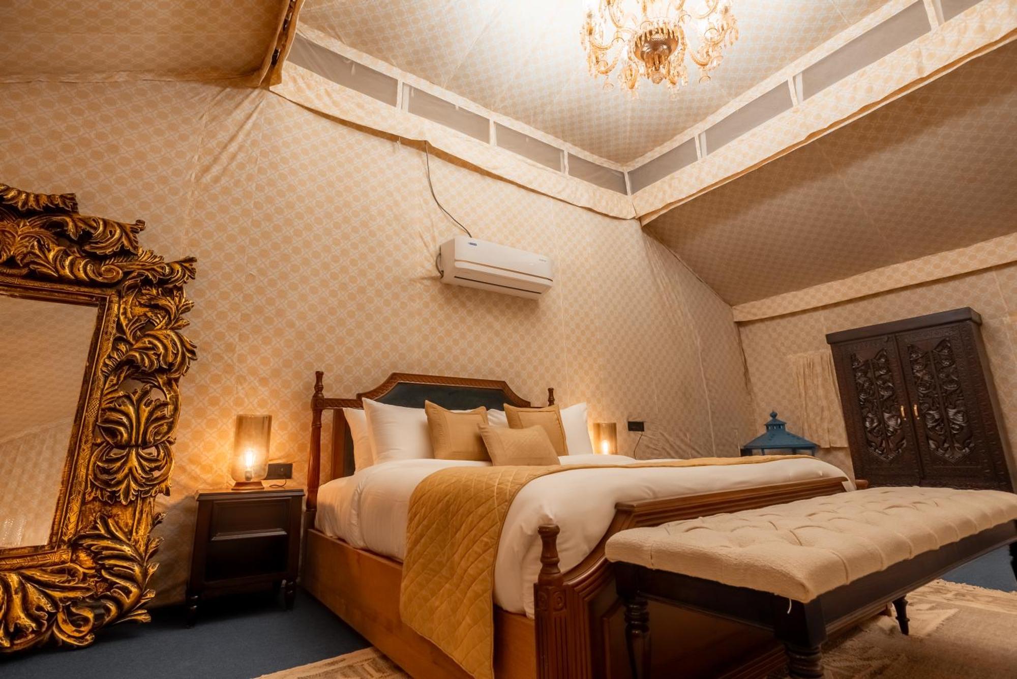 Vaani Greens Wildlife Resort, Kaziranga Kuthari Стая снимка